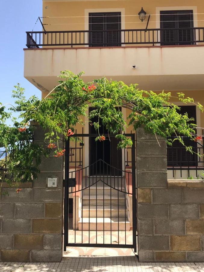 Rosy'S House Villa Patti Bagian luar foto